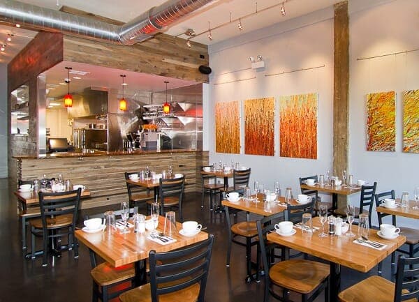 2 Sparrows Opening | Nick Volkert aka nickv47 2Sparrows Opening with art by Nick Volkert. Photo by Ryan Moore